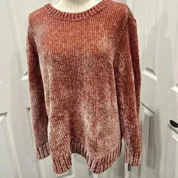 ORVIS CHENILLE SWEATER EUC Like new size L warm winter wear cozy - Picture 8 of 8